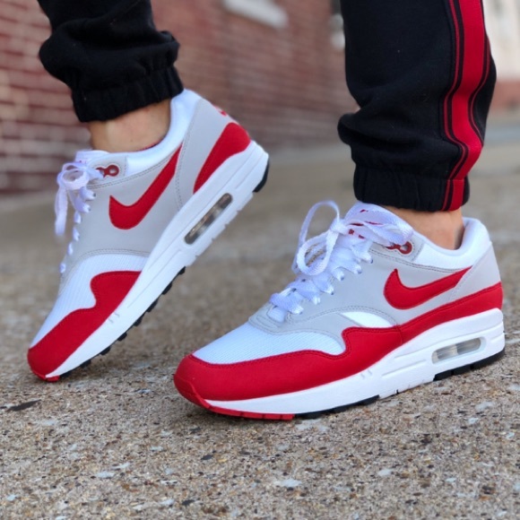 air max 1 anniversary red outfit